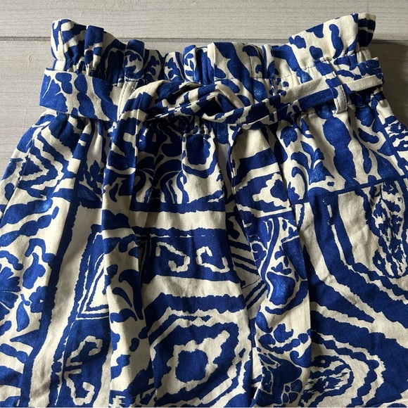 NWOT Zara High Waisted Blue and White Tie Elastic Waist Paper Bag Shirts - Picture 2 of 5